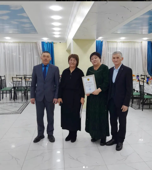 Мектеп директорының Мадақтамасымен марапатталды