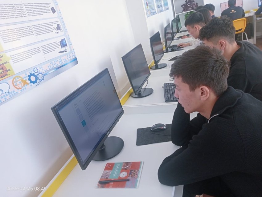 11-сынып оқушыларының сынақ тестілеуі: Ұлттық бірыңғай тестілеуге дайындықты арттыру