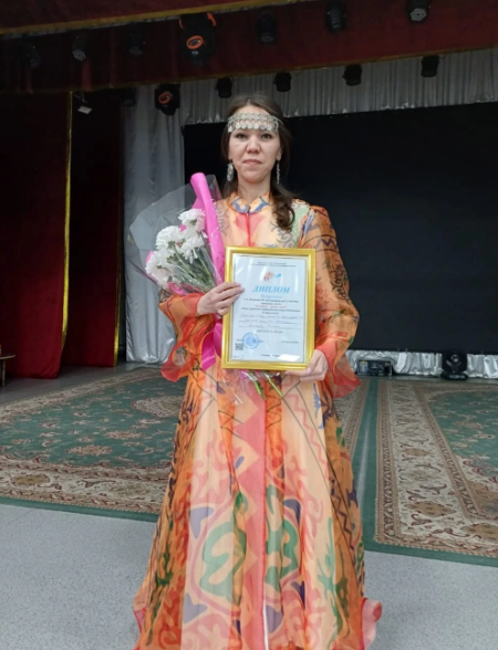 Ұлы Жеңістің 80 жылдығына арналған ұстаздар арасында өткен "Ұлт рухы - ұрпақ үнінде" патриоттық әндер байқауы